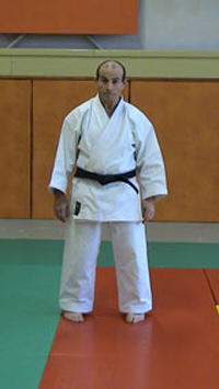 Uchi Hachiji dachi